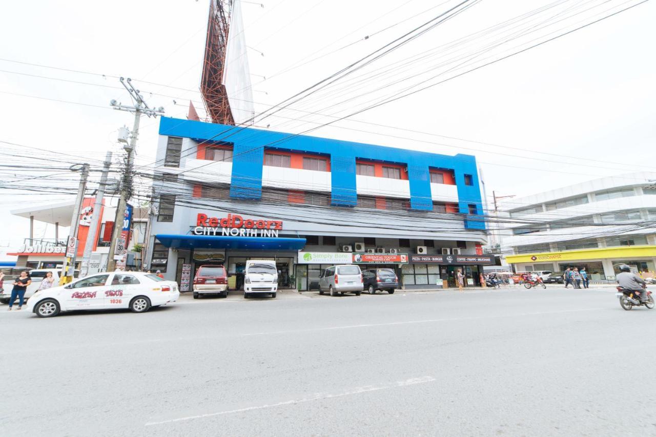 Reddoorz Near Victoria Mall Davao Stadt Exterior foto